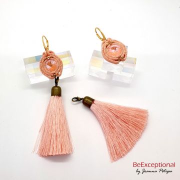 With or without tassel